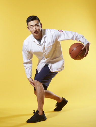 Aaron Chen ’21 -“To manage stress, I love playing basketball with my classmates in Olin Gym. It allows me to experience healthy competition and get in a great workout in the process.”