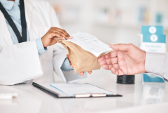pharmacist and customer